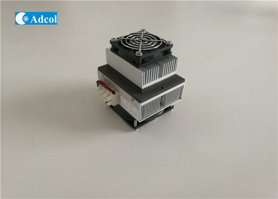 De openluchtRadiator Heatsink van de Airconditioner Thermo-elektrische Assemblage gelijkstroom en Luchtkoelingsventilator