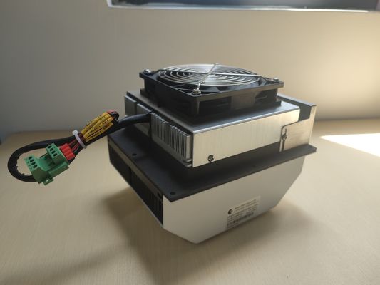 100W 12VDC lucht-luchtkoeler die ontwerpflexibiliteit biedt met solid-state betrouwbaarheid