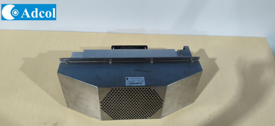 200W lucht-lucht thermo-elektrische koeler met SS304 sluier en IP56 warm ventilator toepassing Buitenkamers